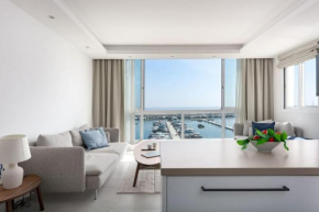 Best views Frontline Puerto Banús + New RDR384, Marbella
